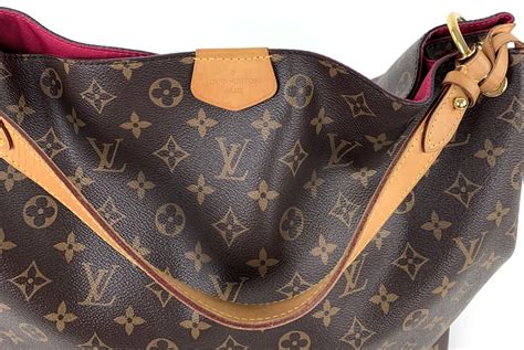 lv delightful pm vs mm|graceful pm with crossbody strap.